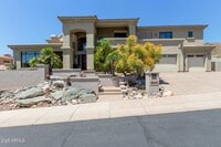 Building Photo - 8614 N 17th Pl