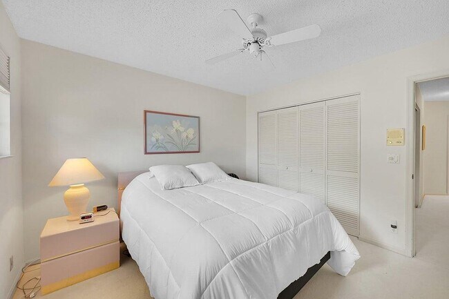 Building Photo - 17270 Boca Club Blvd
