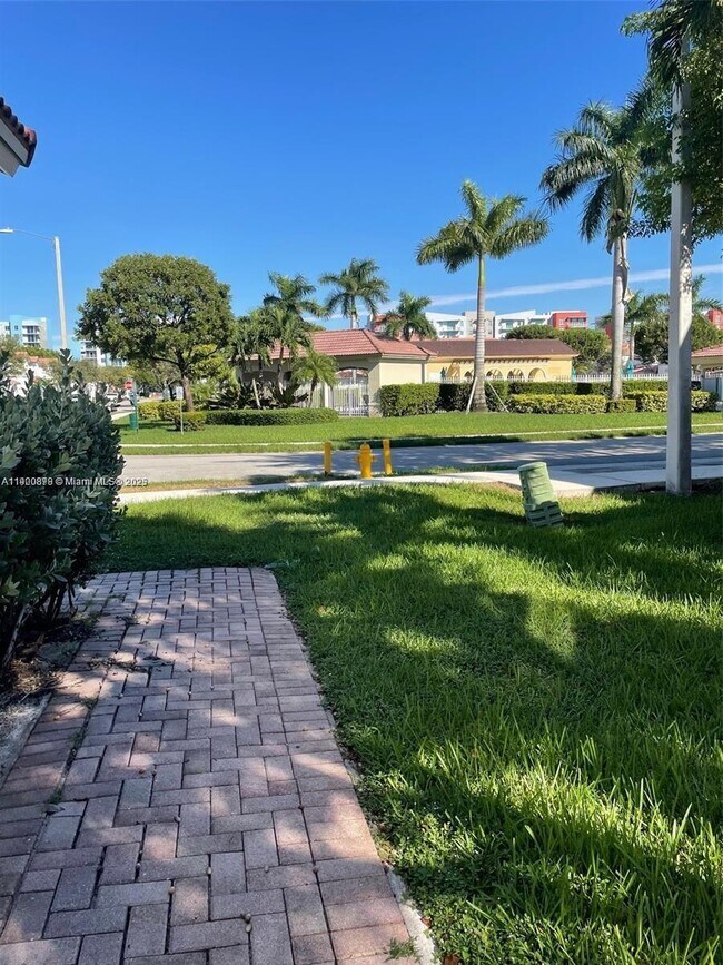 Building Photo - 8048 NW 108th Ct