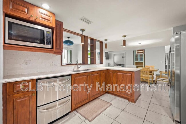 Building Photo - 6 Tomahawk Trail