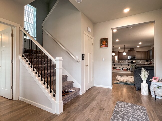 Building Photo - Amazing Location 3 Bedrooms 2.5 Bathrooms in the New Reeds Crossing Community!  Hillsboro near In...