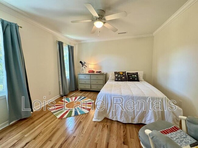 Building Photo - 978 Mooring Dr