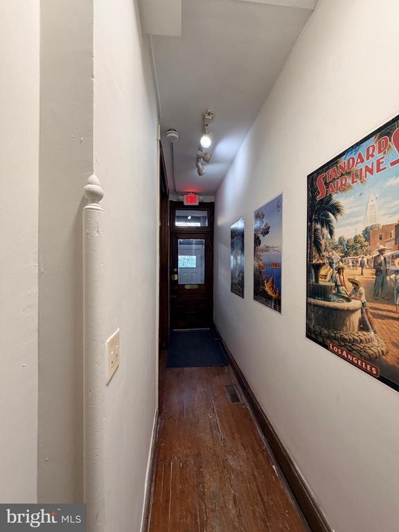 Building Photo - 2439 Maryland Ave