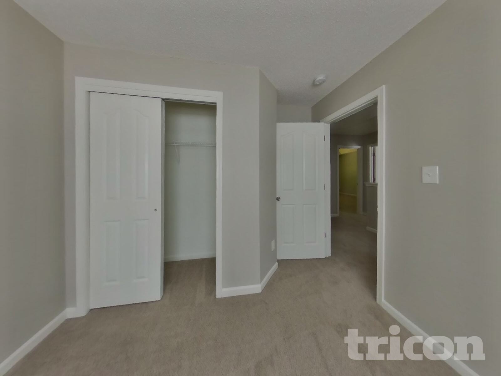 Building Photo - 4035 Far West Dr