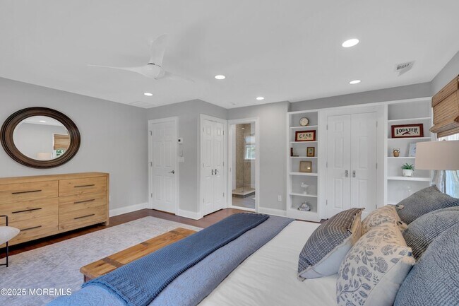 Building Photo - 57 W River Rd