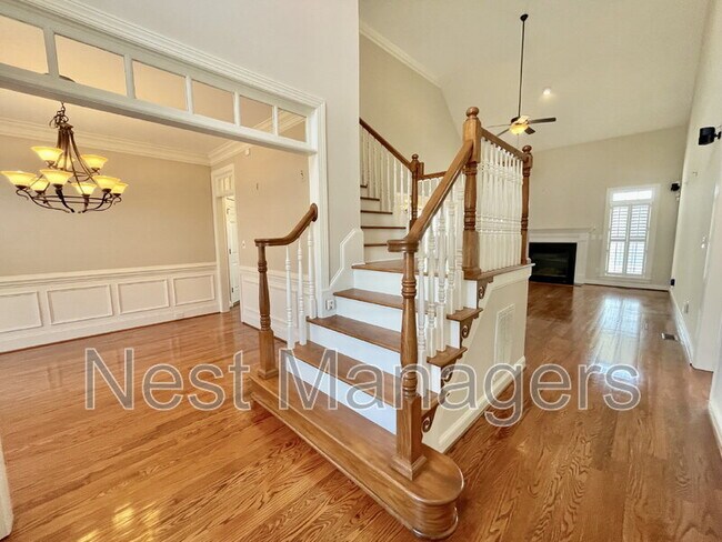 Building Photo - 2905 Deep Channel Ct