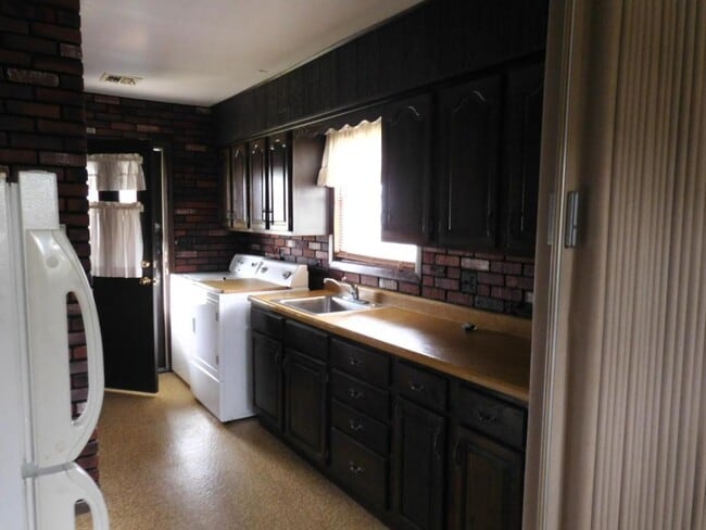 Building Photo - 56 Wilmette Ln