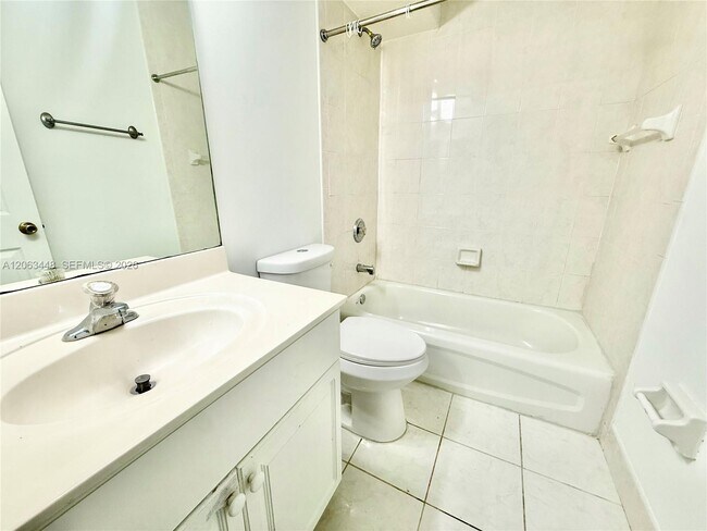 Building Photo - 12572 Shoreline Dr