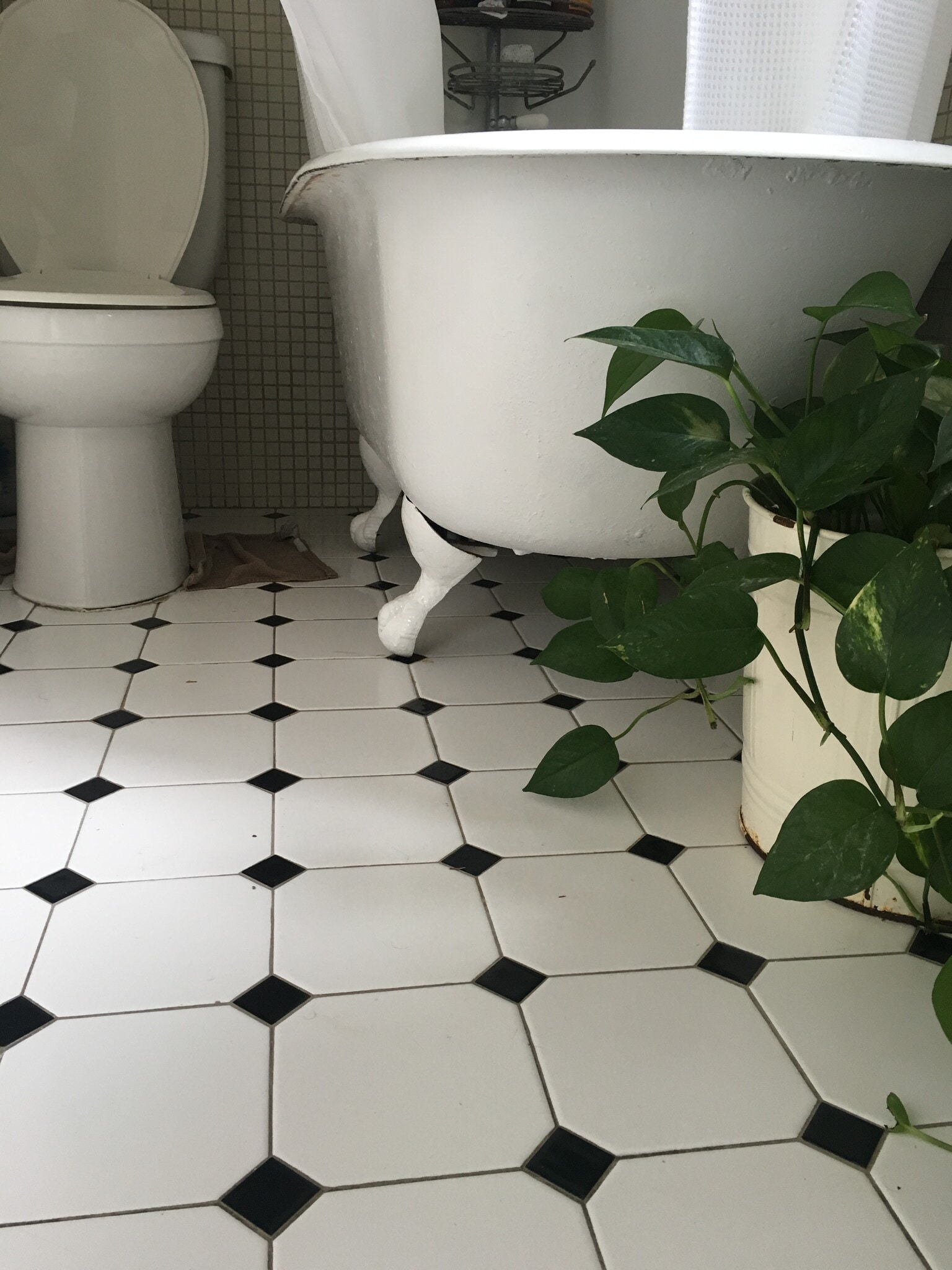 Bathroom - 2615 5th St