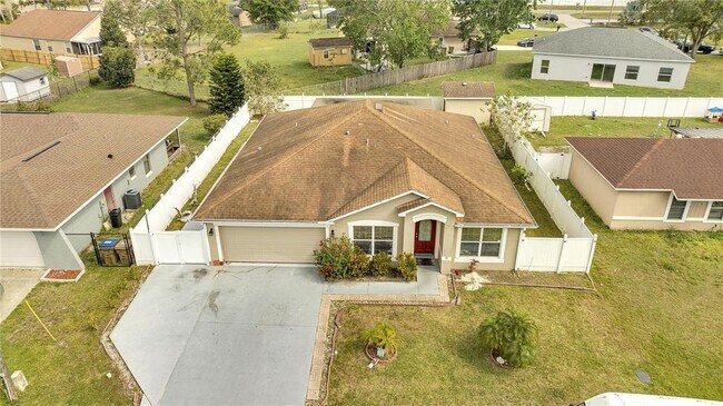 Building Photo - 639 Mesilla Dr