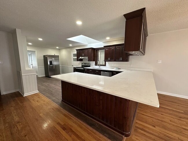 Building Photo - 2712 Garvin Rd NW