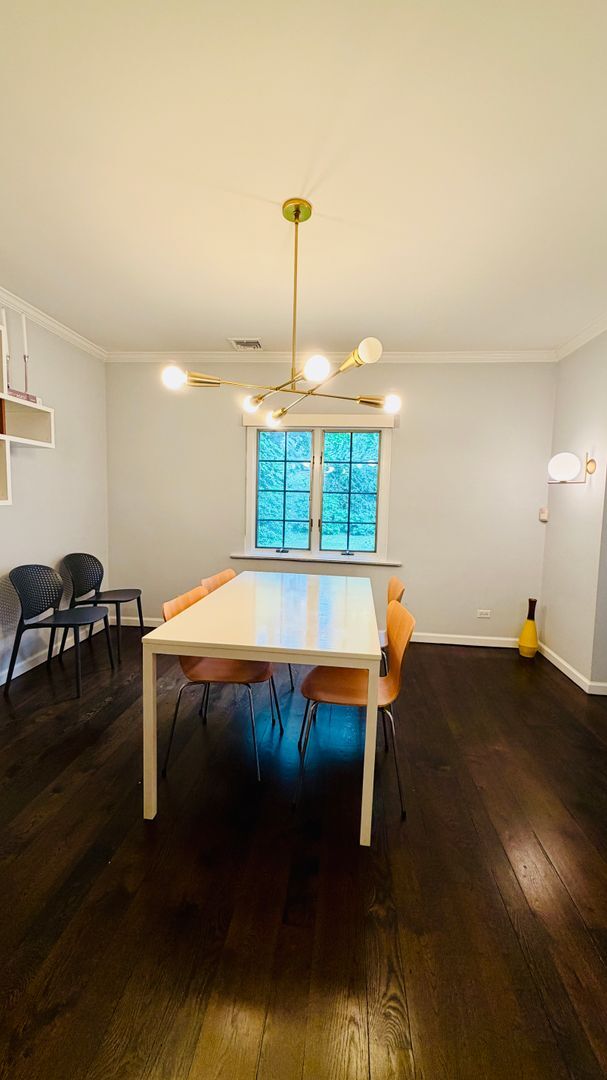 Building Photo - Elegant 3 Bedroom Tudor with Flexible Living Space
