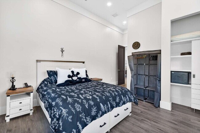 Building Photo - Newly built upscale home on a private 1-acre lot in the quiet Bell Villa community of Bonita Spri...