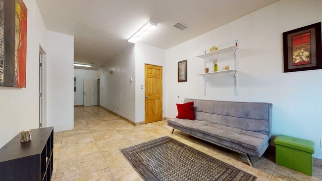 Building Photo - 218 Cynthia Loop NW