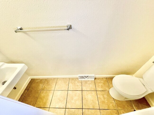 Building Photo - Thornton 2-Story Townhome