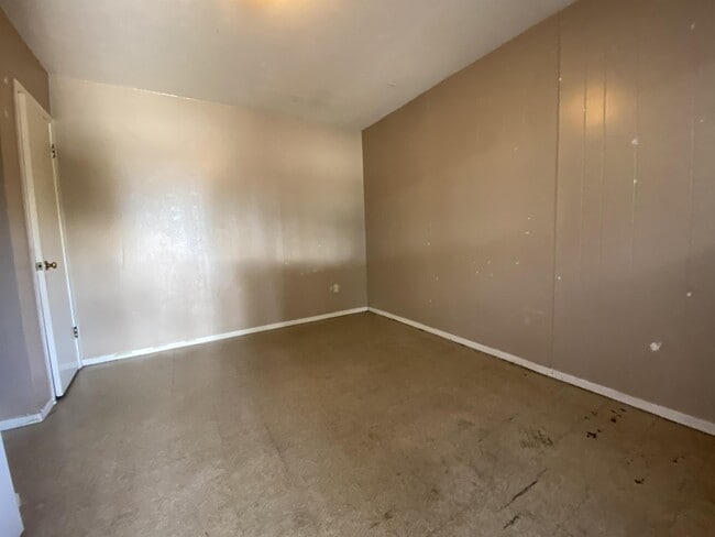 Building Photo - 668 Santa Coleta Ct