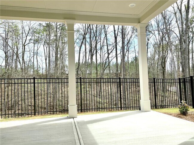 Building Photo - 1562 Wellborn Walk