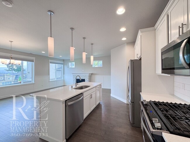 Building Photo - Modern 3-Story Bremerton Home with Water Views on Every Level