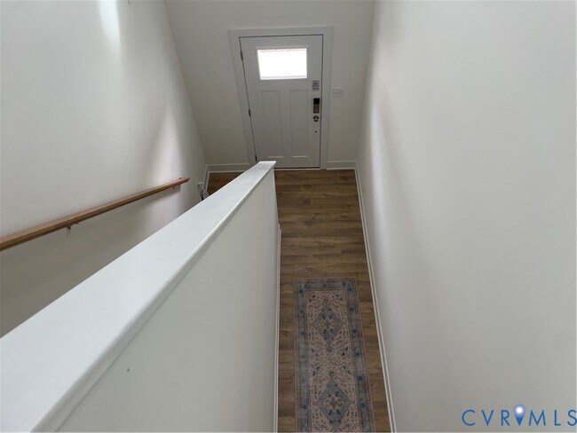 Building Photo - 6900 Sunrise Oasis Ln