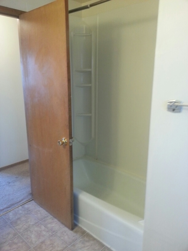 Building Photo - Available Now! 3 bedroom ~ 1.5 Bathroom House Centrally Located in Corvallis