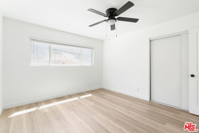 Building Photo - 1020 Larker Ave
