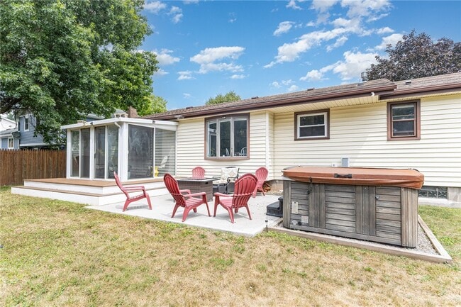 Building Photo - 62 Alger Dr