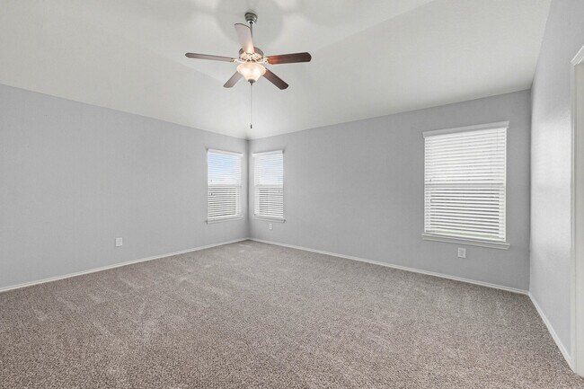 Building Photo - 20719 Winghaven Dr