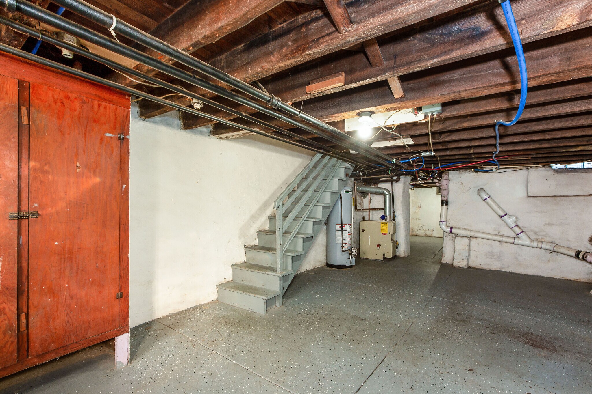 Building Photo - 3030 Tulip St