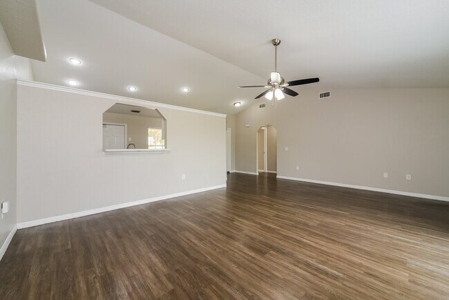 Building Photo - 2740 Settlers Trail