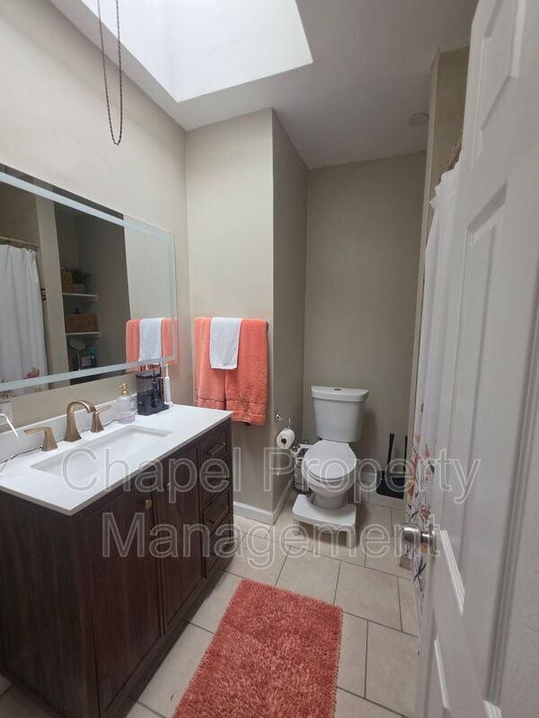Building Photo - 5617 Upland Way