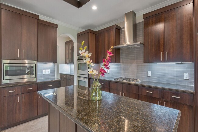 Building Photo - 6334 Collina Springs Ct