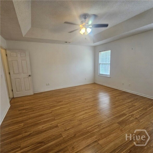 Building Photo - 711 Plantation Dr