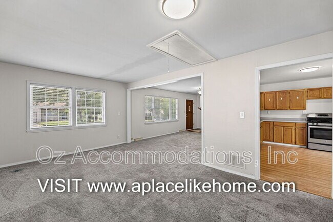 Building Photo - 11414 Norton Ave