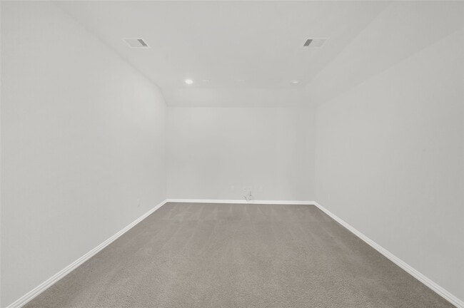 Building Photo - 175 Gray Pne Grv