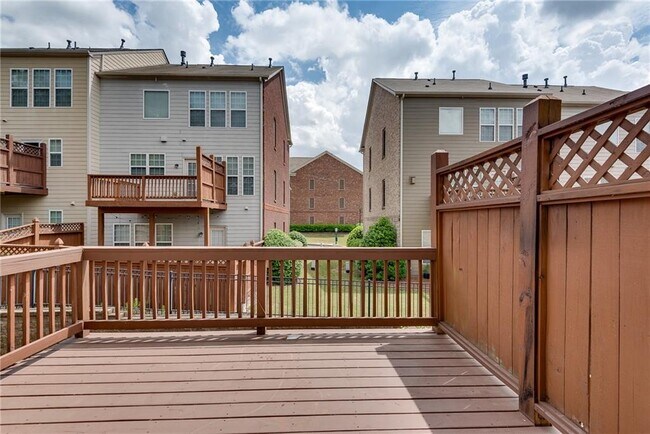 Building Photo - 4905 Greylock Walk SE