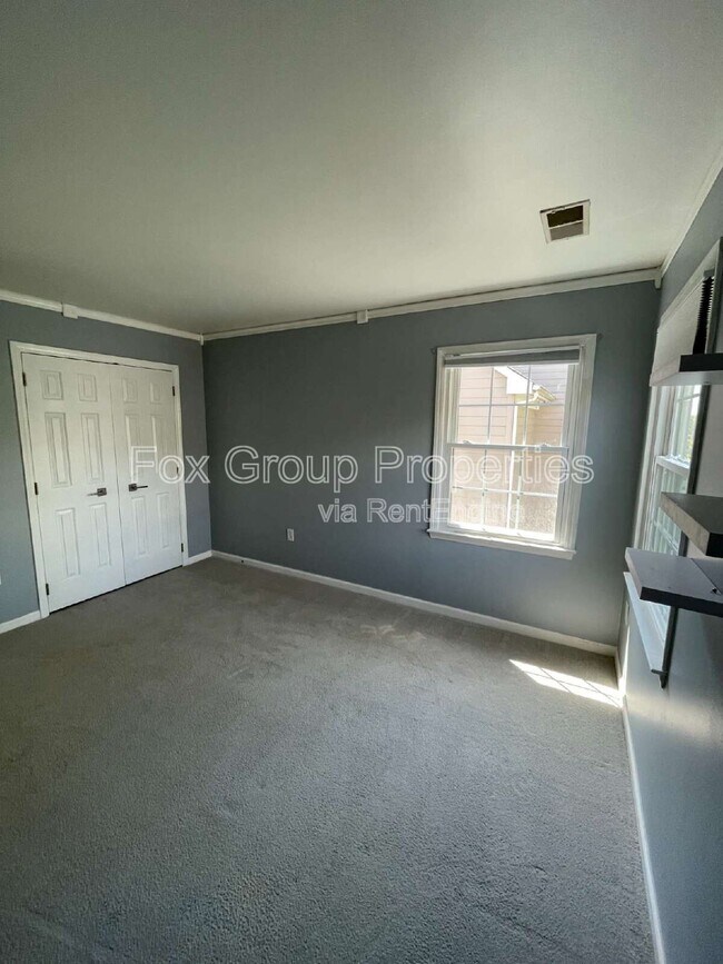 Building Photo - 21224 Harken Dr