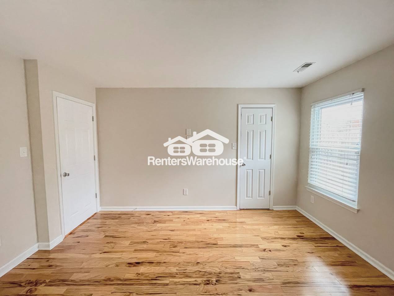 Building Photo - 400 Cobblewood Arch