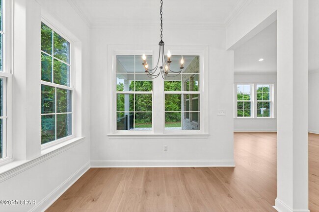 Building Photo - 3500 Fox Run Blvd