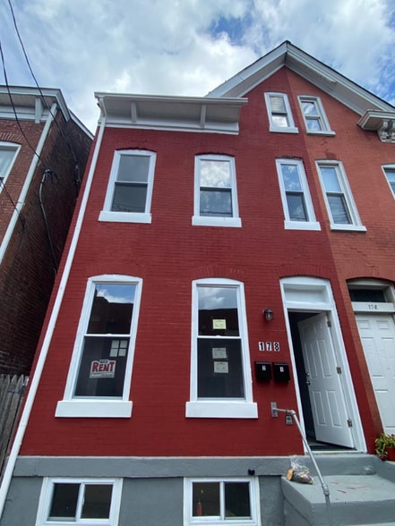 Primary Photo - 178 W Hanover St