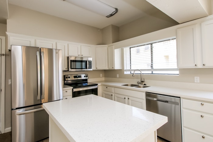 Building Photo - 1423 N Dana St