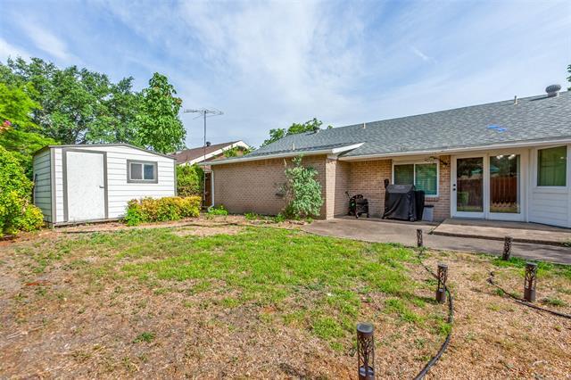 Building Photo - 2122 Sunrise Trail