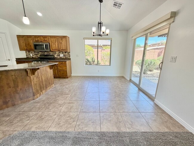 Building Photo - Beautiful Riverstone Home!!