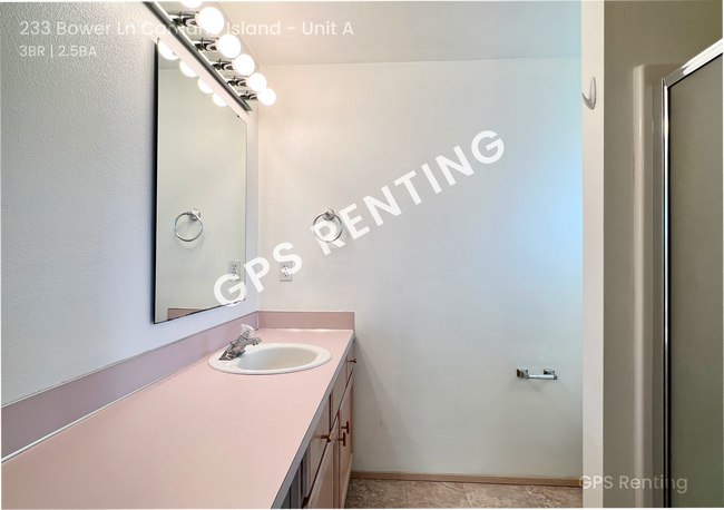 Building Photo - Sunny and Bright Territorial View Home