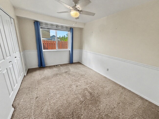 Building Photo - 4021 Red Talon Dr