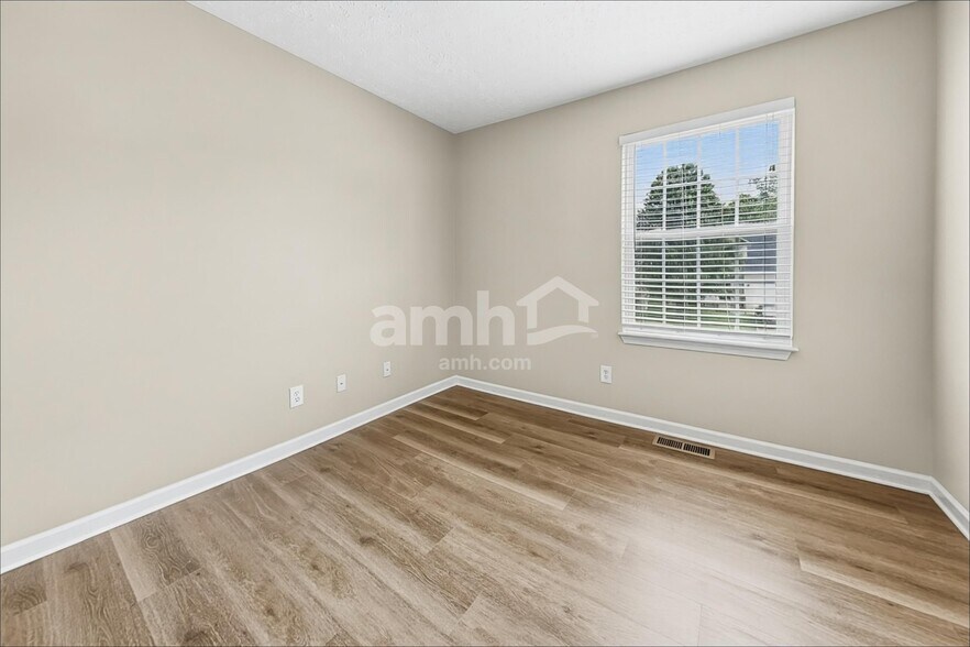 Building Photo - 5169 Appaloosa Cir