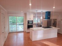 Building Photo - 117 Winston Dr