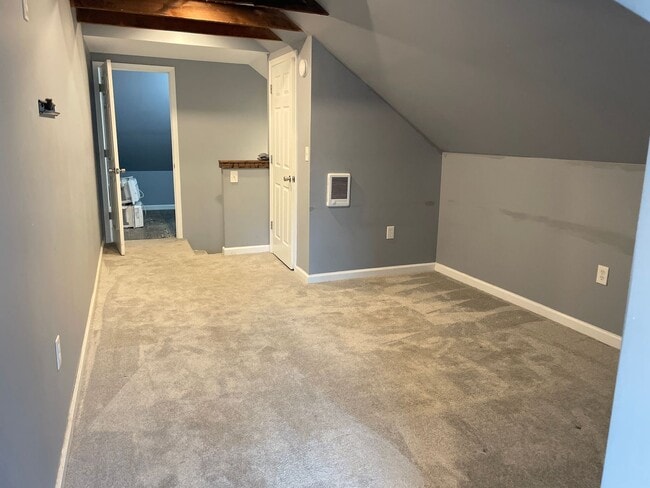 Building Photo - Spacious 3 Bedroom Townhome in Mount Joy -...