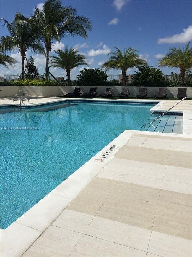 Building Photo - 3000 Coral Way