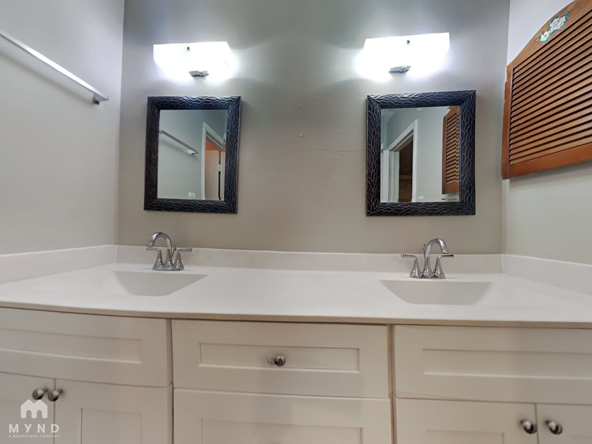 Building Photo - 4159 Amir St