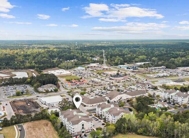 Building Photo - 300 Gateway Condos Dr